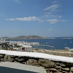Maroulinas Boutique Apartments & Studios